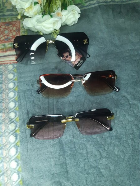 Lunettes de soleil rectangulaires