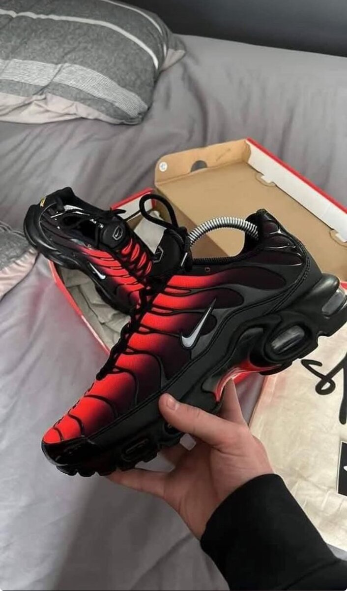 Sneakers de Sport Rouge et Noir