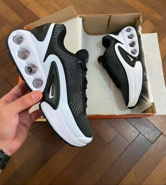 Nike Air Max Fury