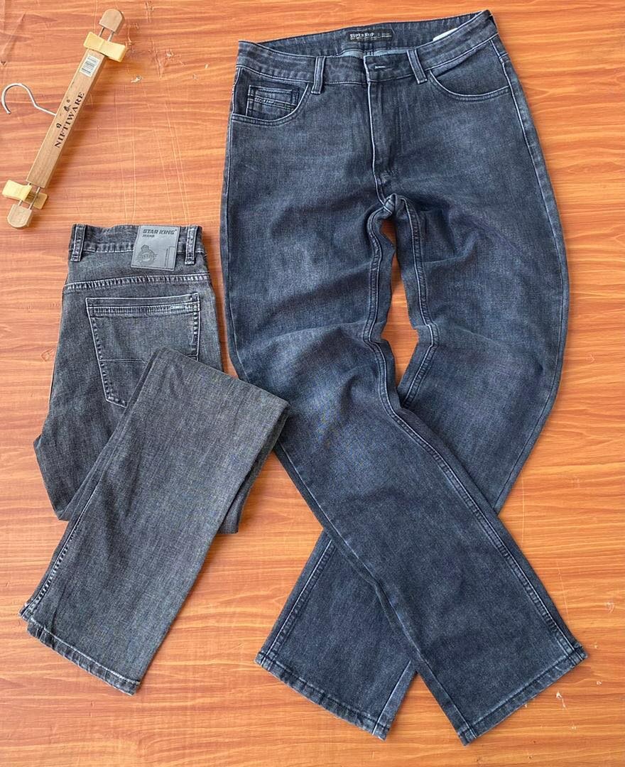 Stock jeans