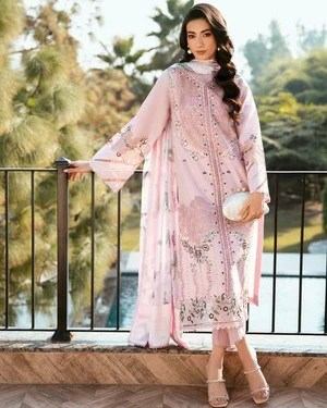 Robe rose