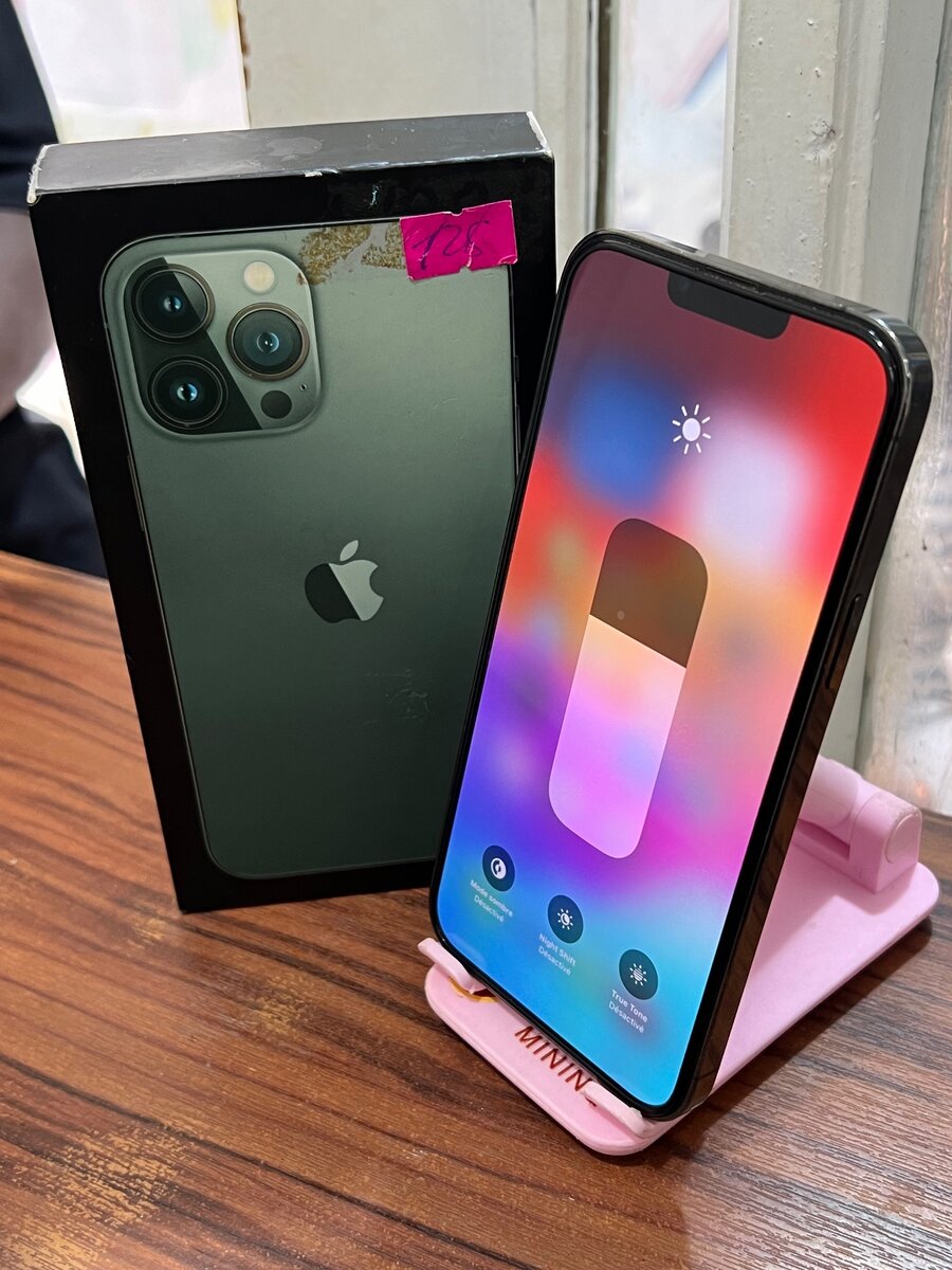 iPhone 13 Pro Max 128gb avec carton