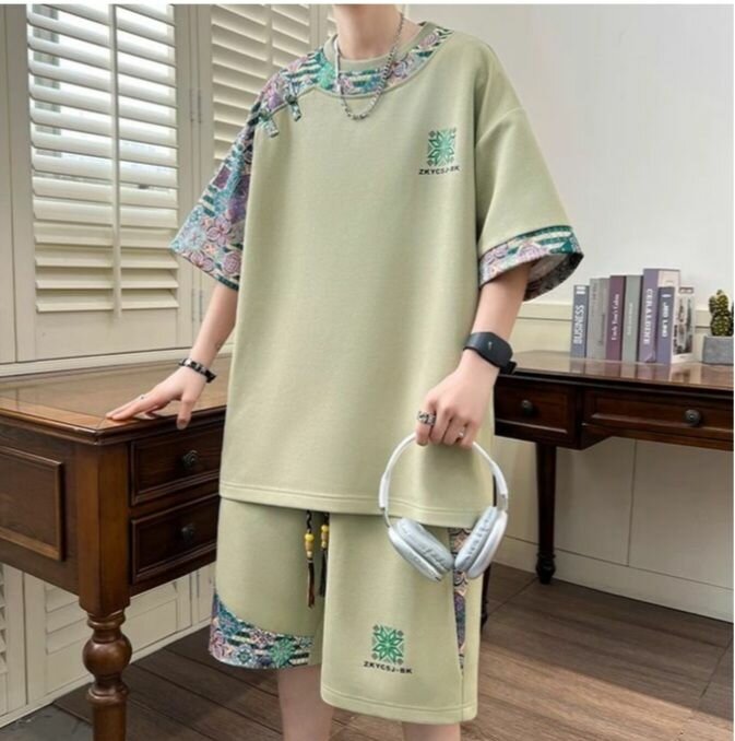 Ensemble T-shirt et Short Décoratif