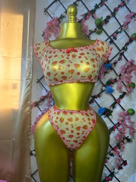 Ensemble lingerie fruité sexy