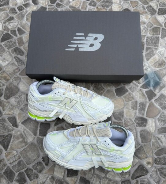 New Balance Sneakers Blancs