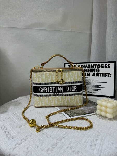 Sac à main Christian Dior