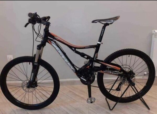 Vélo VTT Tout-Terrain