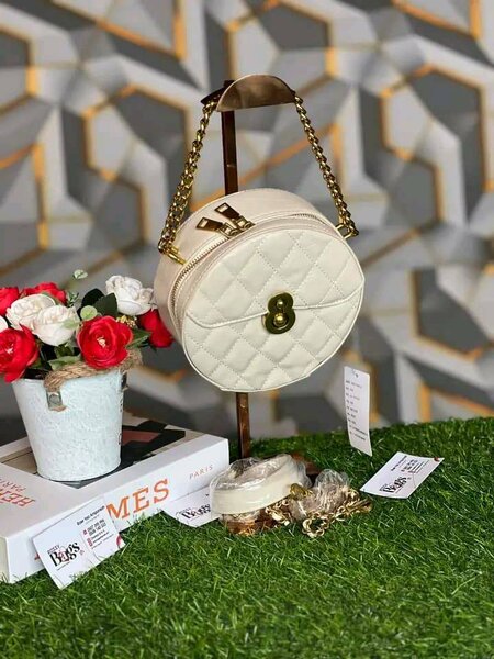 PRISMA CLOTHING AND BAGS