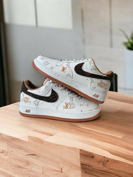 LOUIS VUITTON AIRFORCE