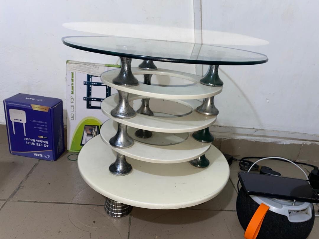 Table basse en verre moderne
