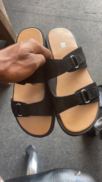 Sandales cuir unisexe