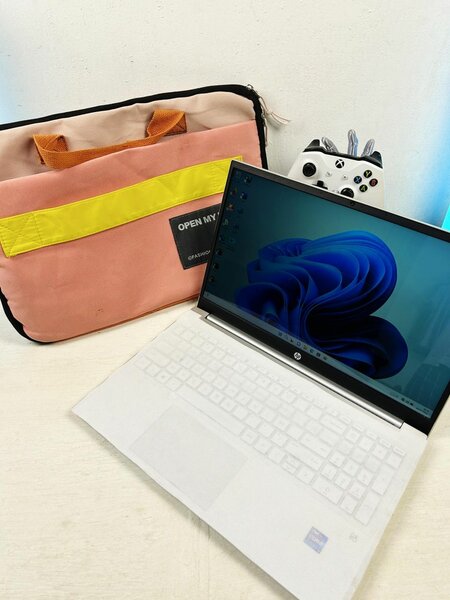 HP PAVILION laptop.  15-eg3X