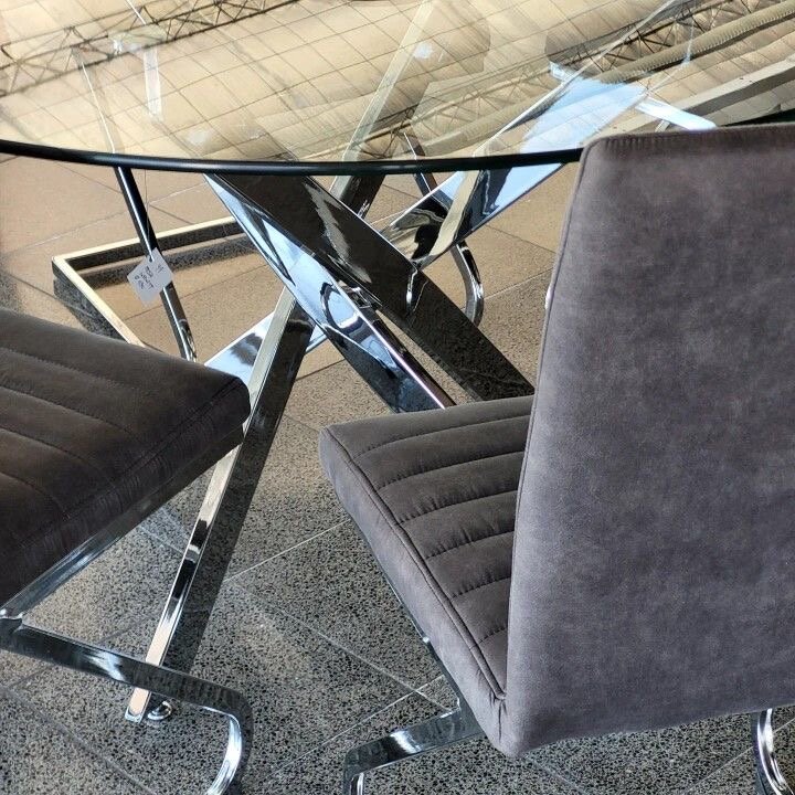 Chaise de salle à manger gris métallique