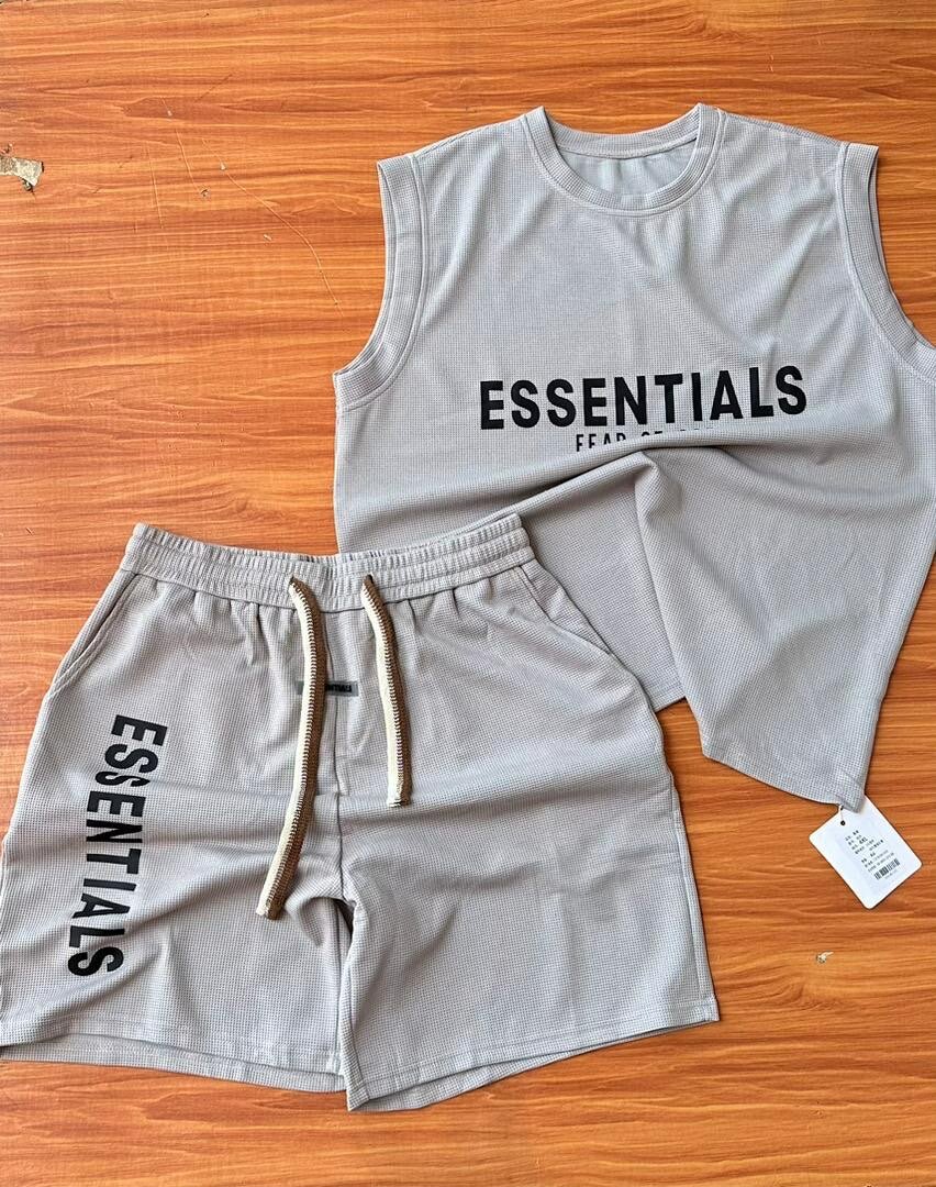 ESSENTIALS TOP&DOWN
