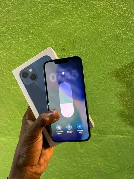 iPhone 128GB Bleu Neuf