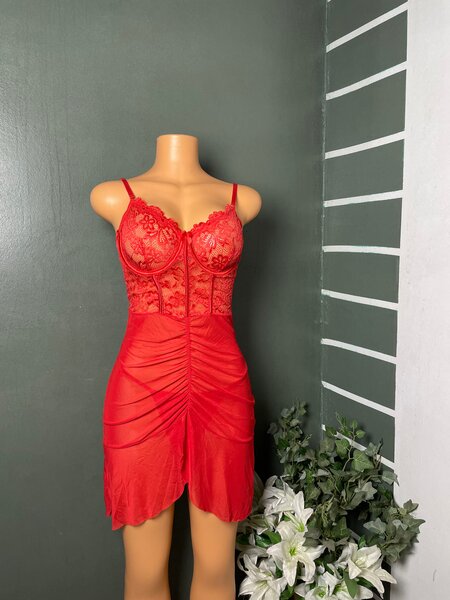 Nuisette en dentelle élégante