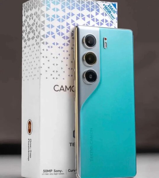 Tecno camon 40 pro