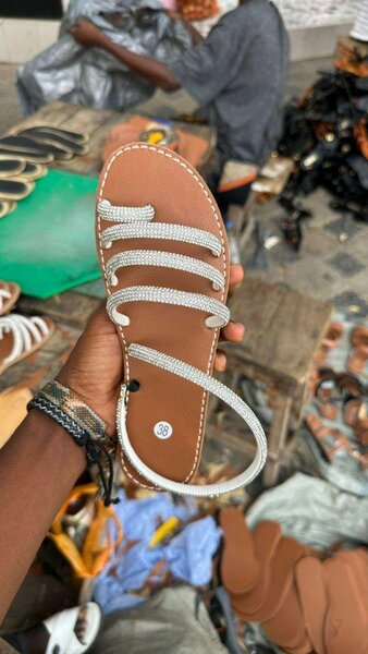 Sandales tressées élégantes