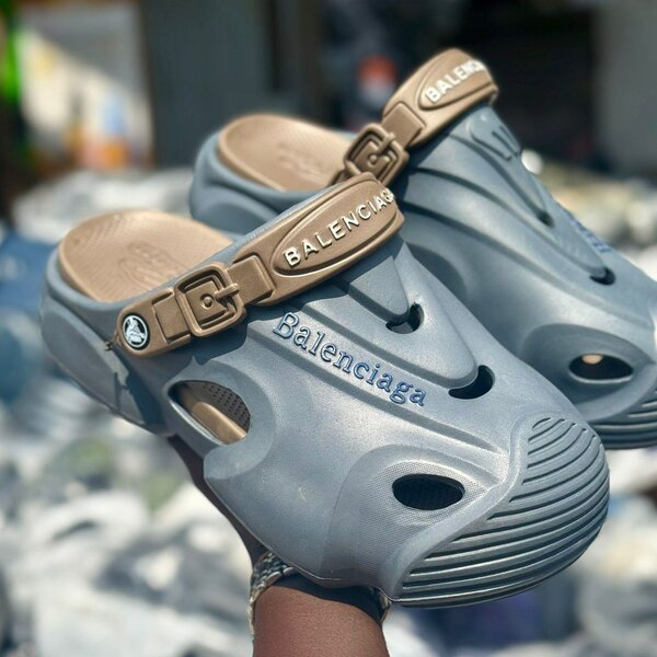 Crocs Balenciaga