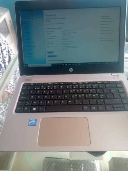 PC portable HP -SSD 256 Go