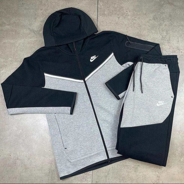 Nike tech fleece