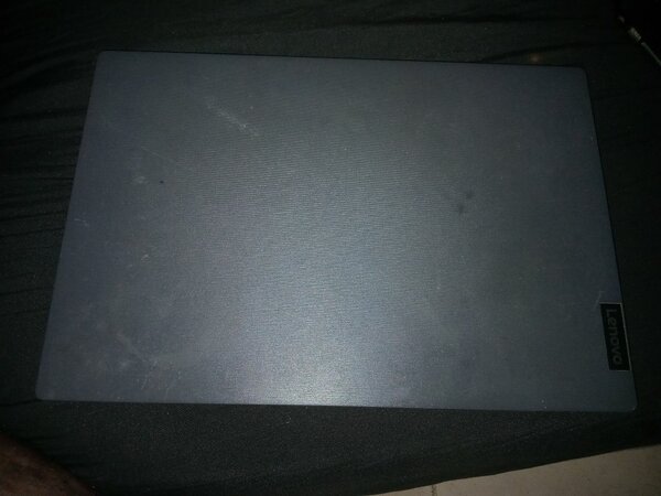 Ordinateur portable Lenovo performant