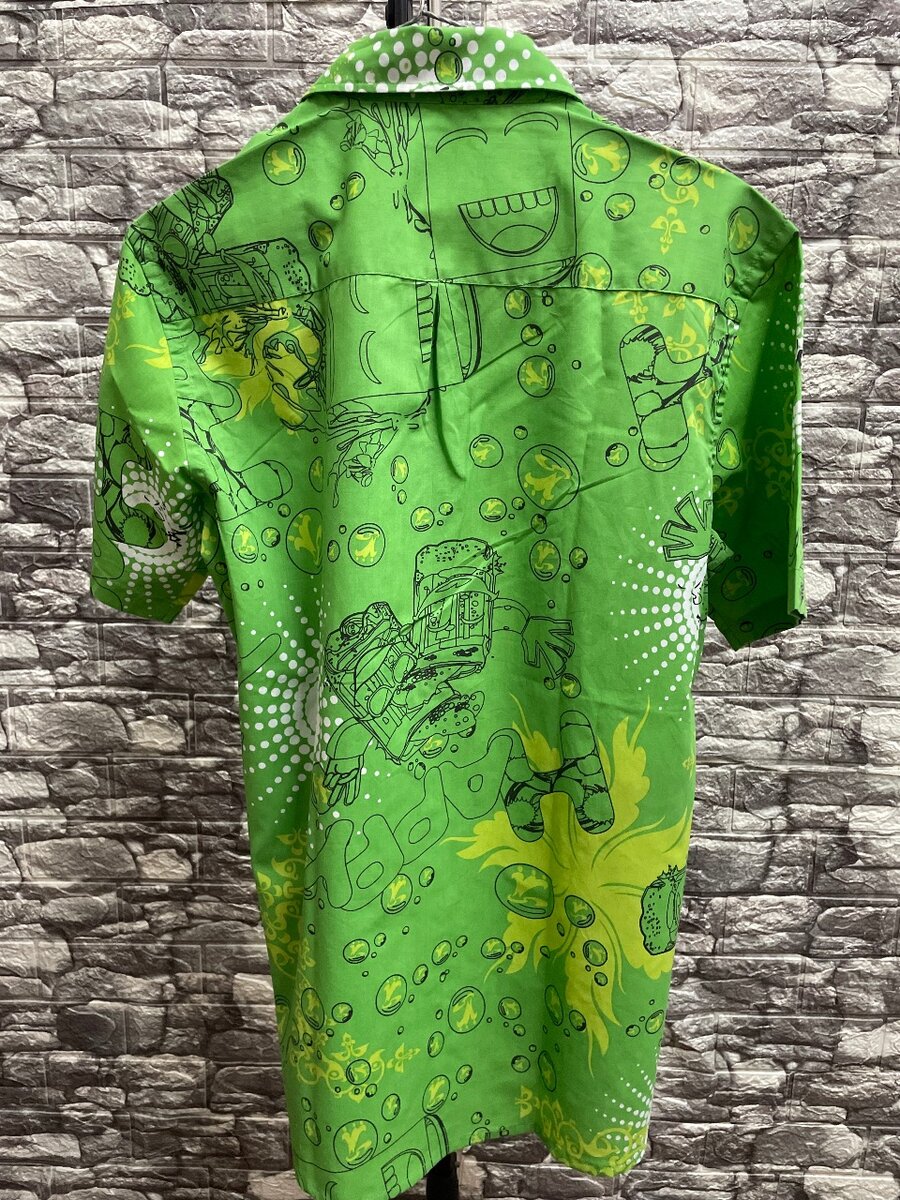 Chemise hawaïenne verte vivante