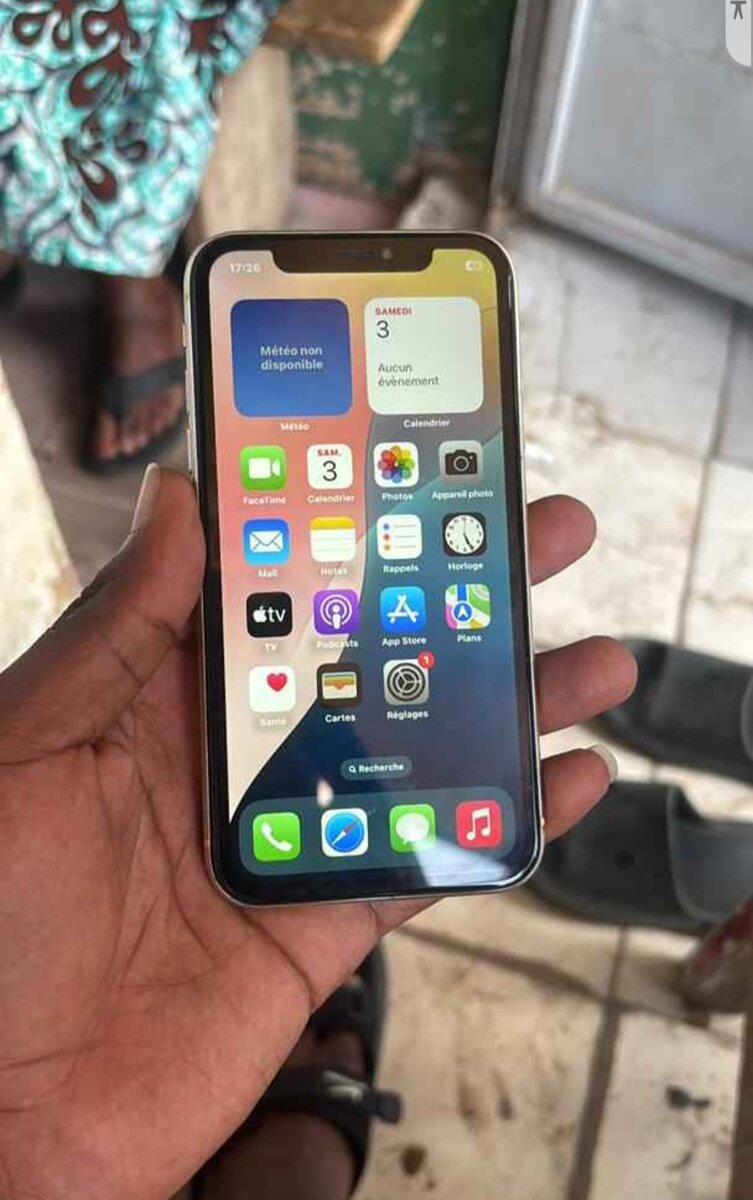 iPhone XR Jaune - Téléphone Apple