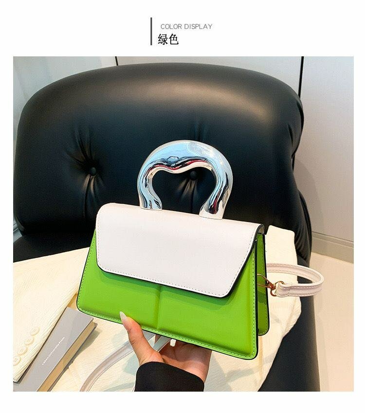 Sac a manche argenté