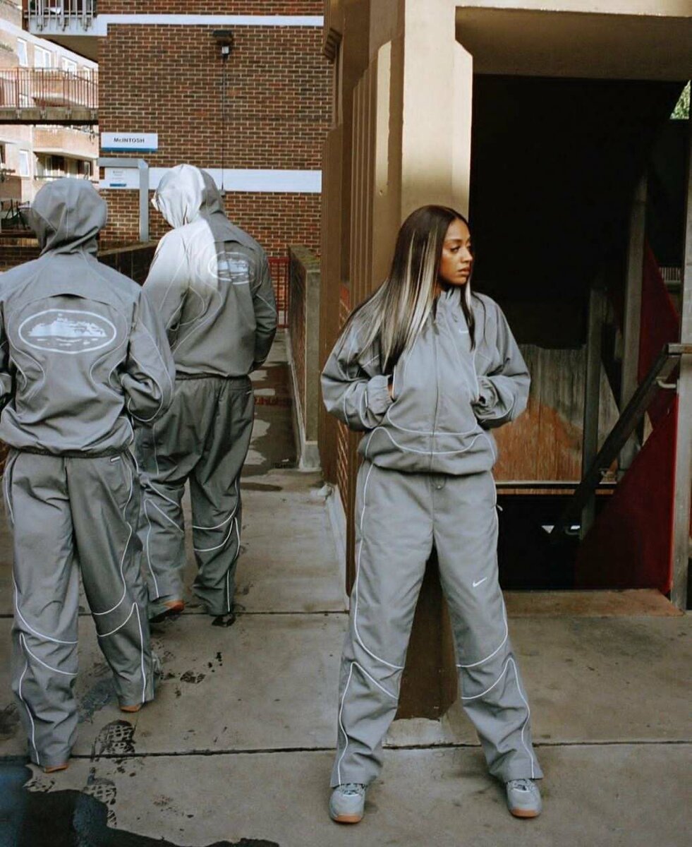 Ensemble de survêtement gris