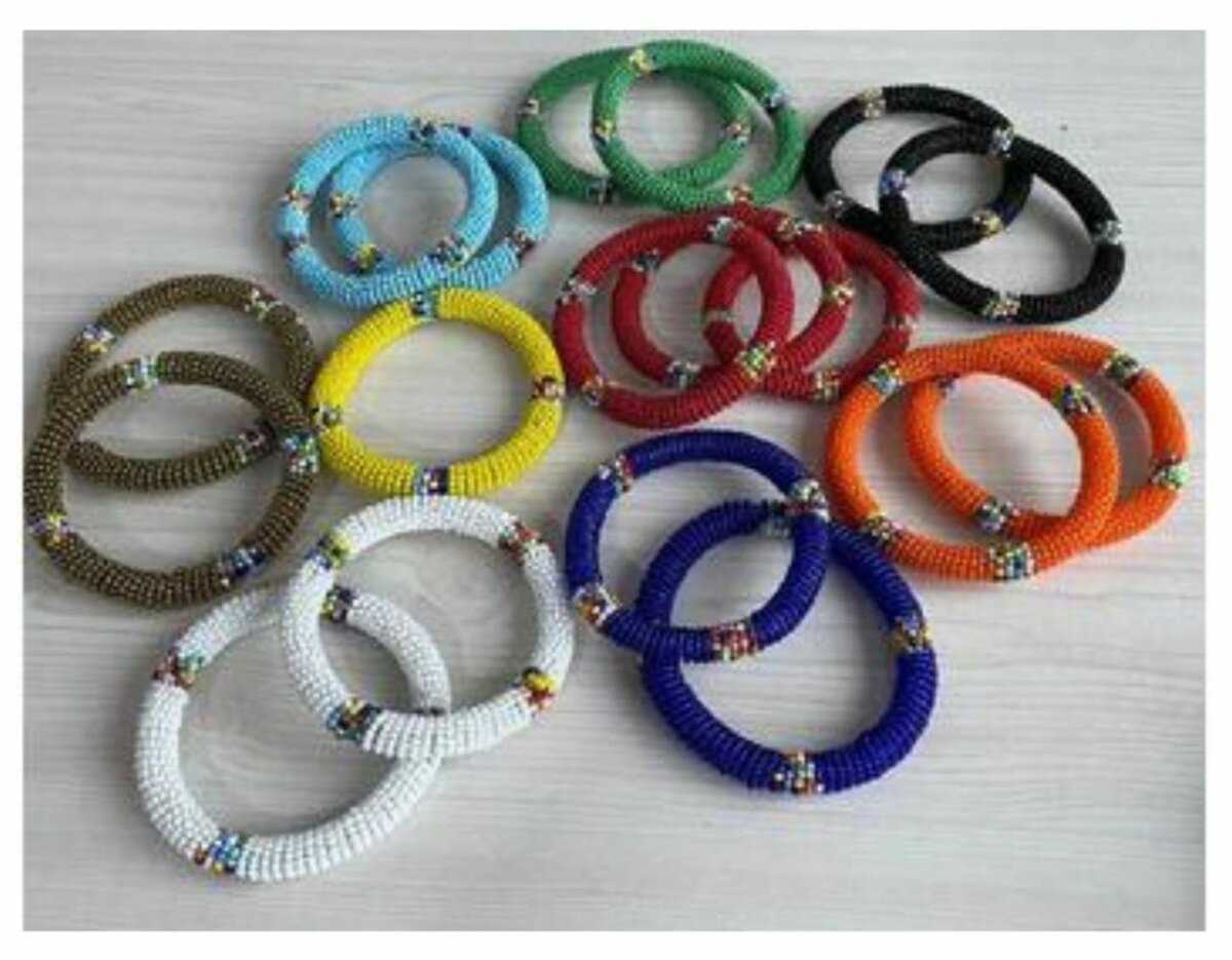 Bracelets colorés enperles (3)