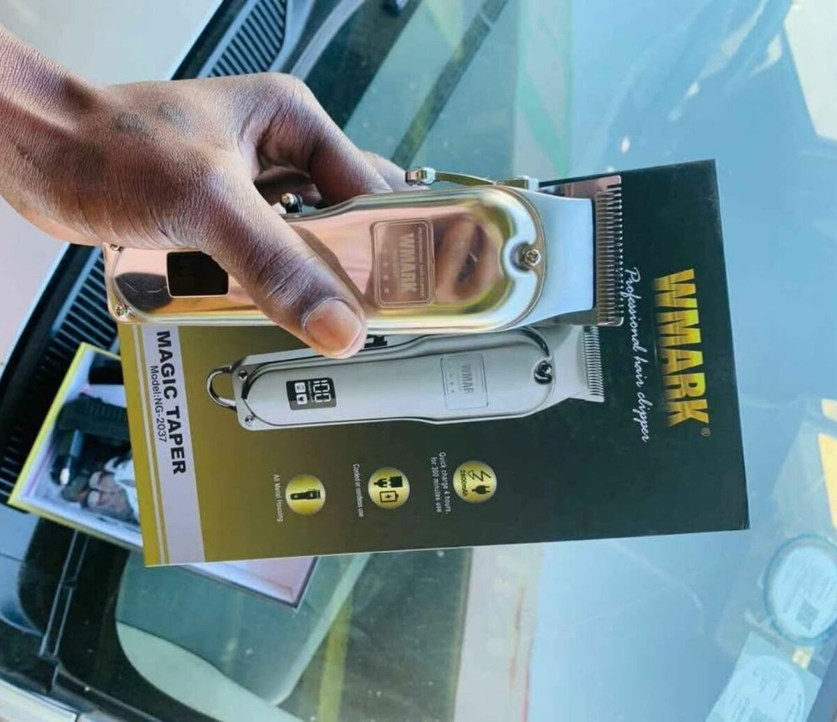 RECHARBLE BARBING MACHINE