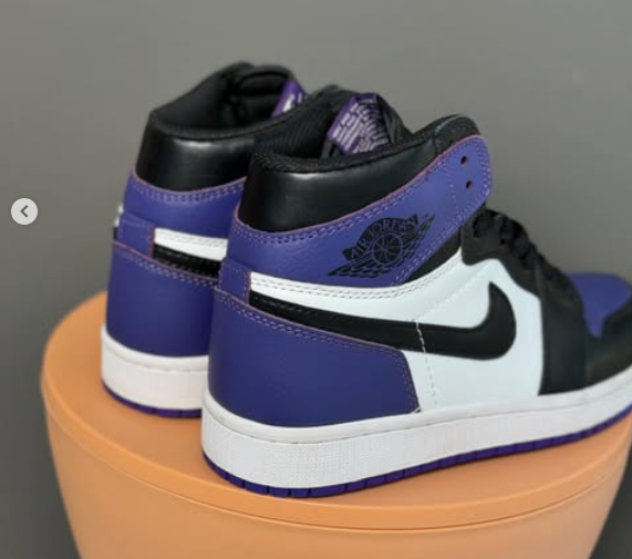 Кроссовки Nike Air Jordan Retro THight Purple