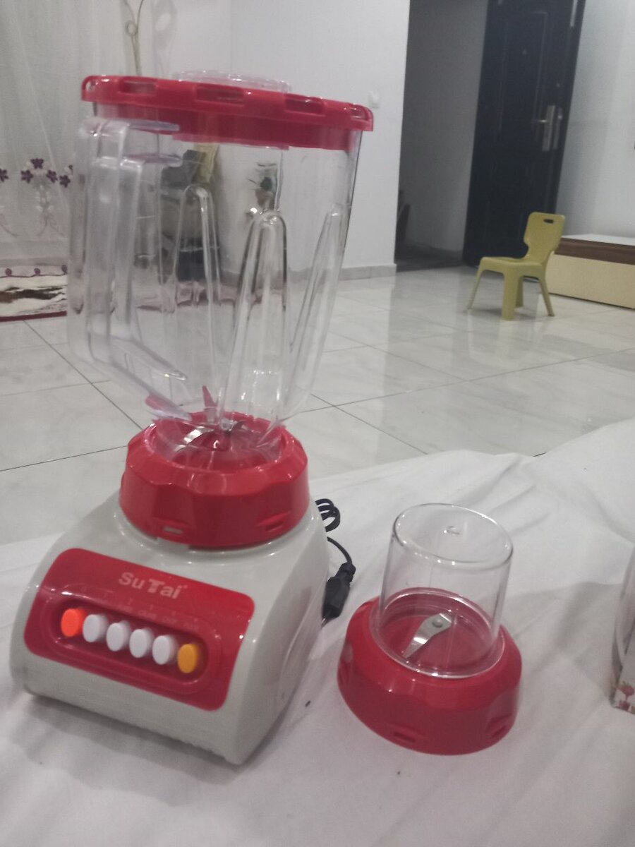 Blender SuTai International 2-en-1