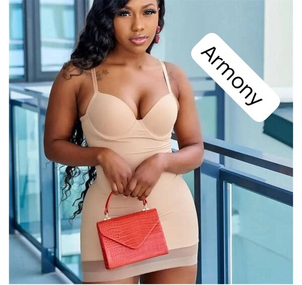 Robe courte Armmony pour femme