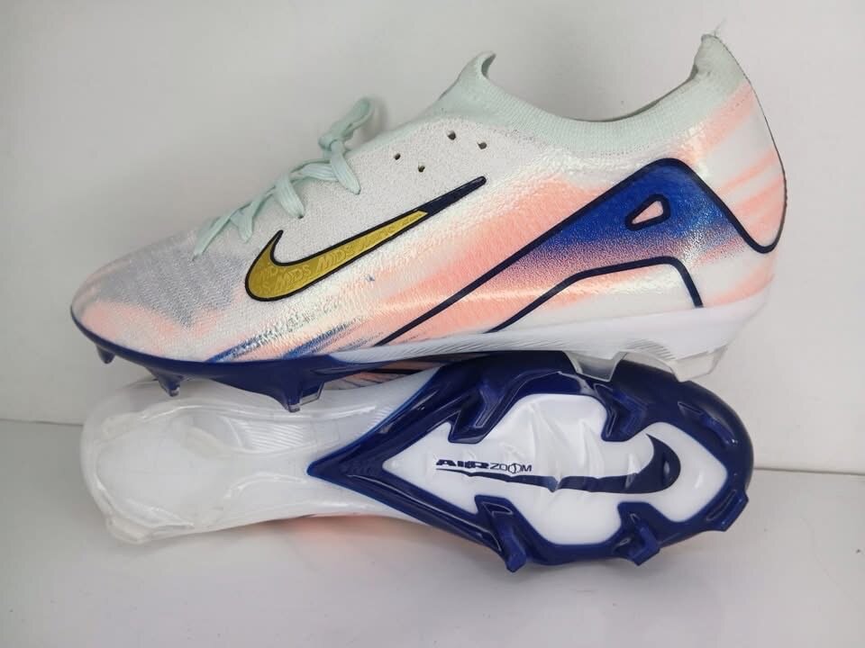 Chaussures de football Nike