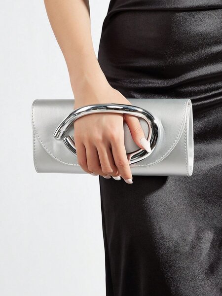 Clutch argenté élégant