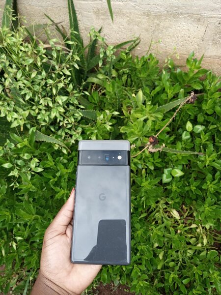 Google pixel 6 pro ,128GB, Black.