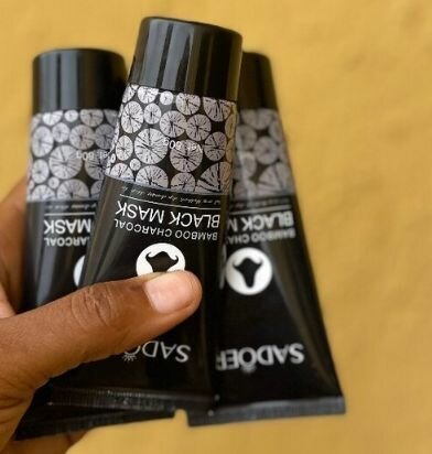 Masque au charbon bambou