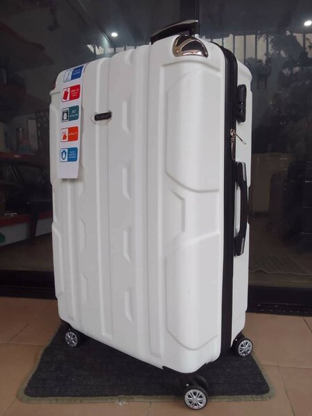 Grand valise rigide 23kg