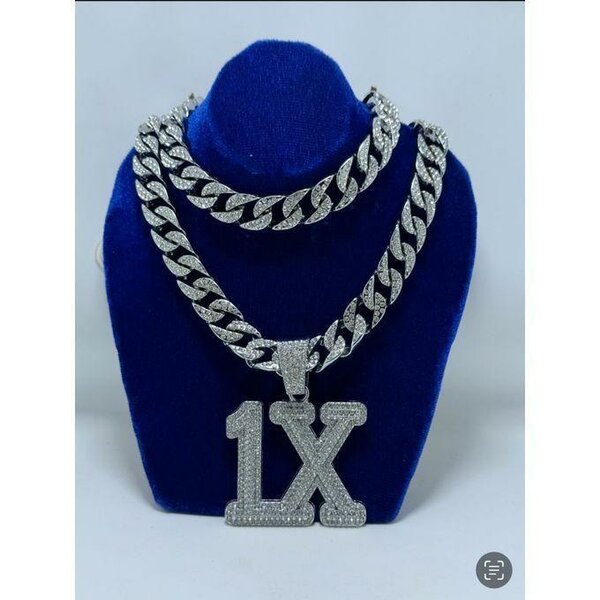 Collier Prénom Plaqué Or avec Pendentif
