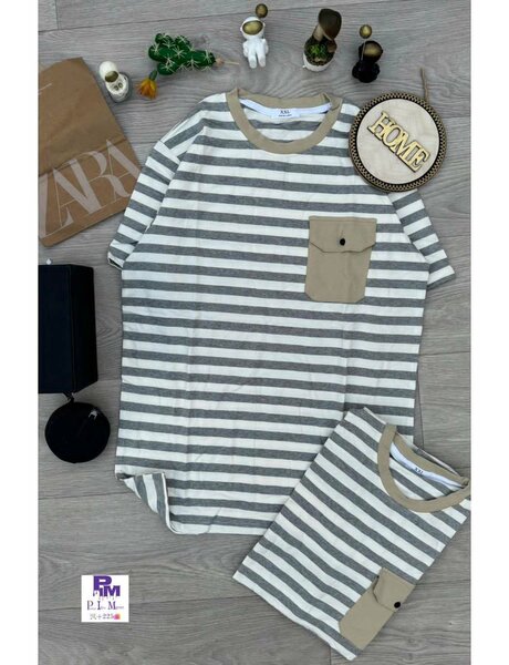 T-shirt rayé avec poche