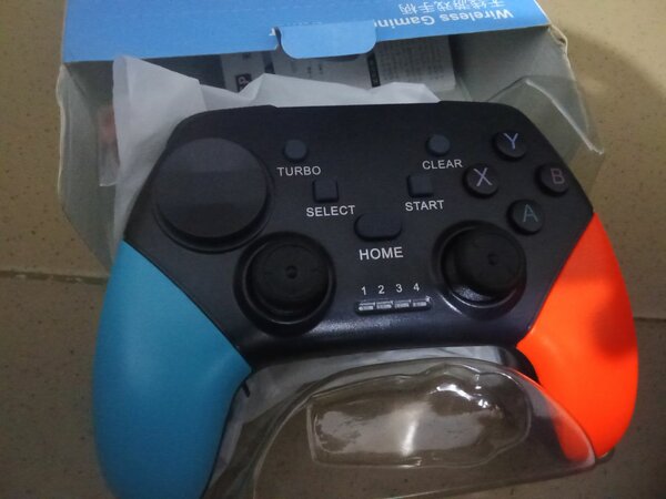 Console de Jeu ps4 et Manettes