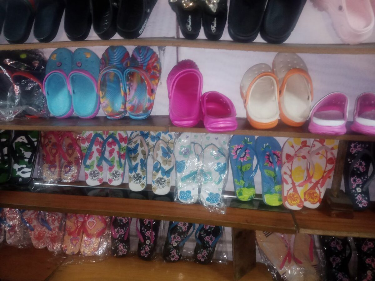 Flip Flops and Bolingos