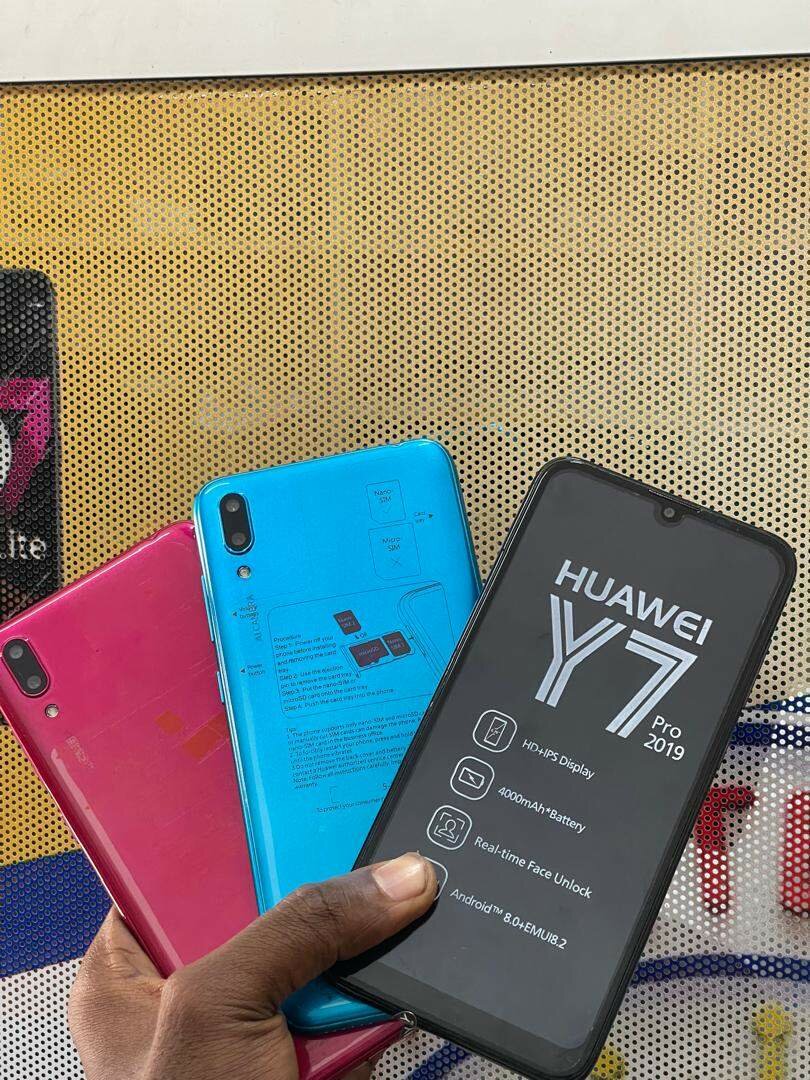 Huawei Y7 Pro 2019 Smartphone