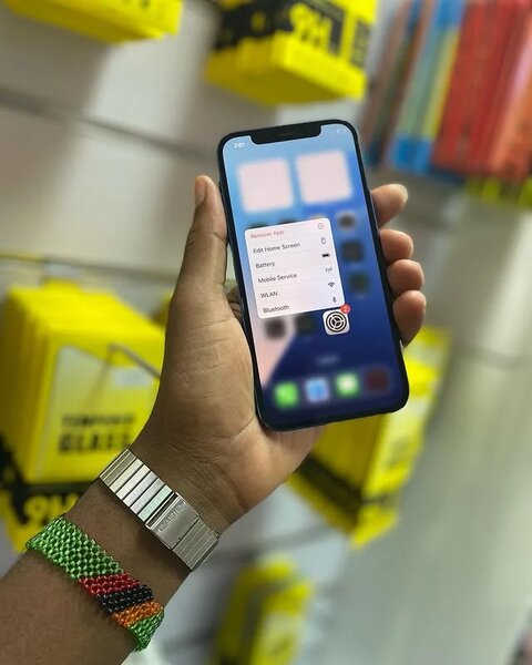 BRAND NEW IPHONE 🍏 pro 