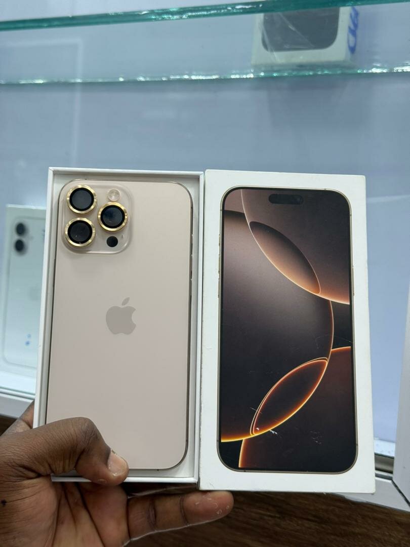 16 pro max disponible 256giga