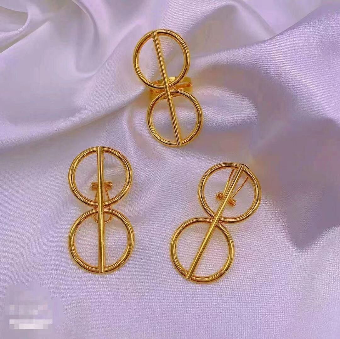 Boucles d'oreilles dorées