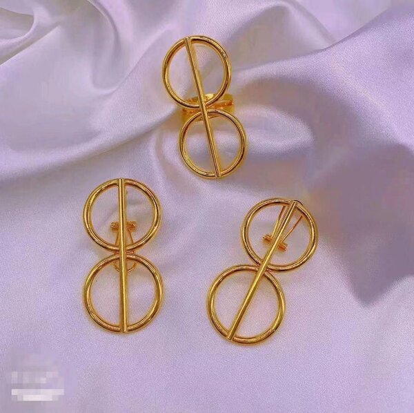 Boucles d'oreilles dorées