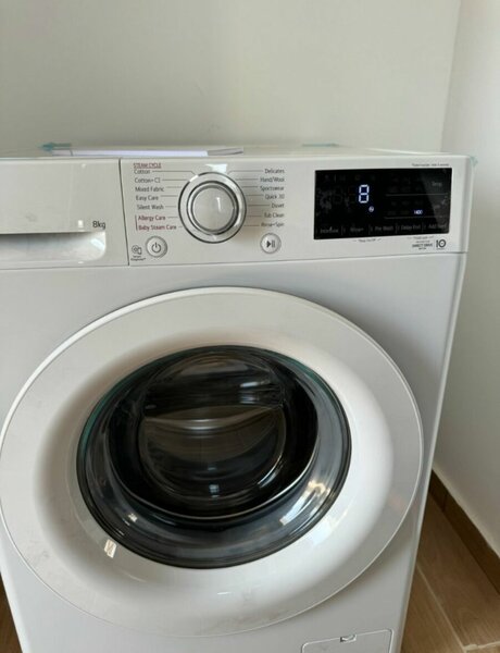 Lg 8kg front  washing machine